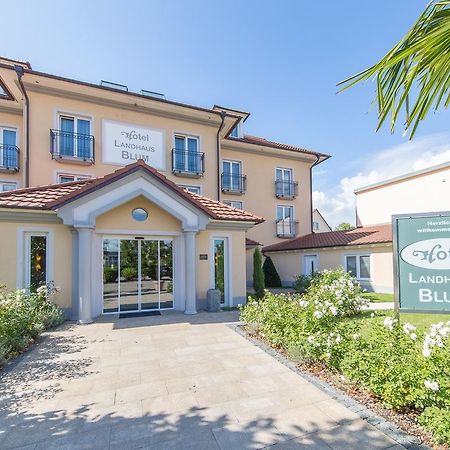 Heuboden Hotel Landhaus Blum Умкирх Екстериор снимка