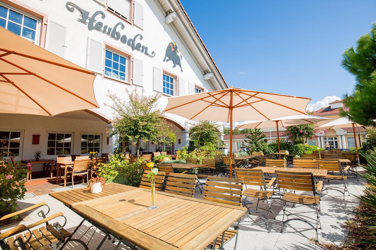 Heuboden Hotel Landhaus Blum Умкирх Екстериор снимка