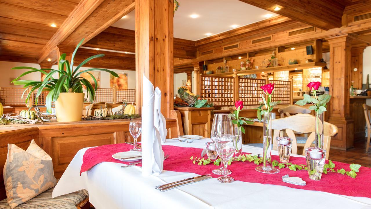Heuboden Hotel Landhaus Blum Умкирх Екстериор снимка